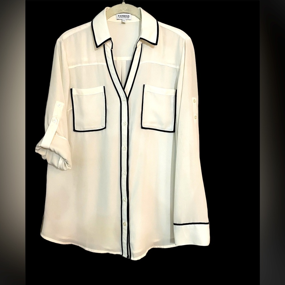 Express Portofino Shirt. Size Large.